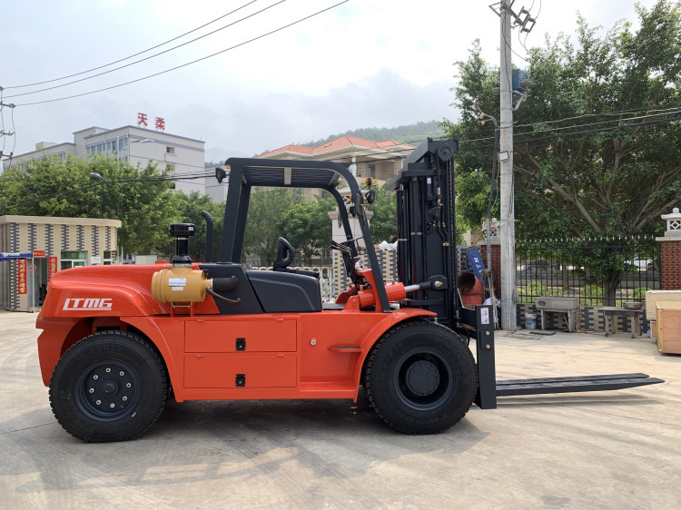 12000kg Rated Loading Internal Combustion Forklift Lifting Equipment 12 Ton