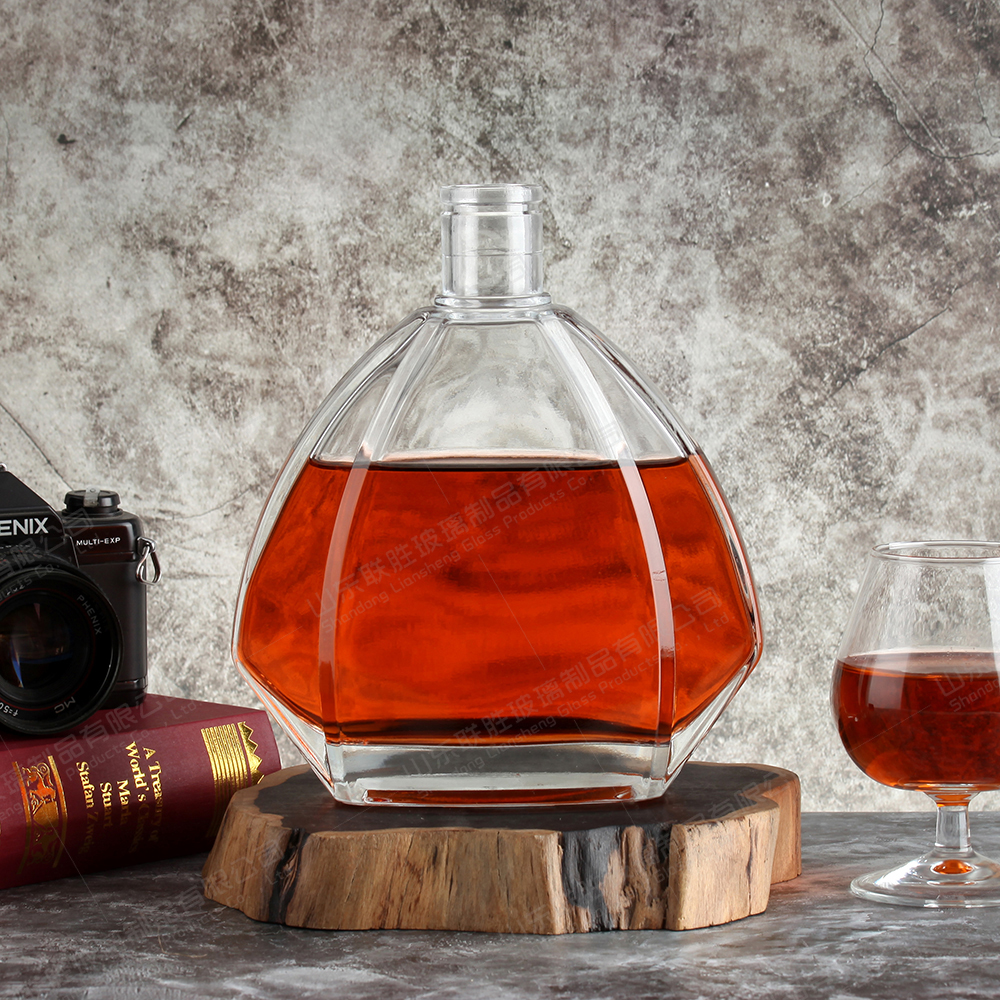 Custom Size Glass Collar Tequila Decanter Clear Whiskey Bottle for Brandy Vodka Bar