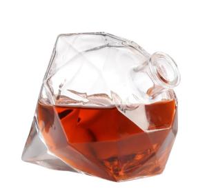 Quality Liquor Clear Glass Diamond Shaped Bottle With Sophisticated Look wholesale