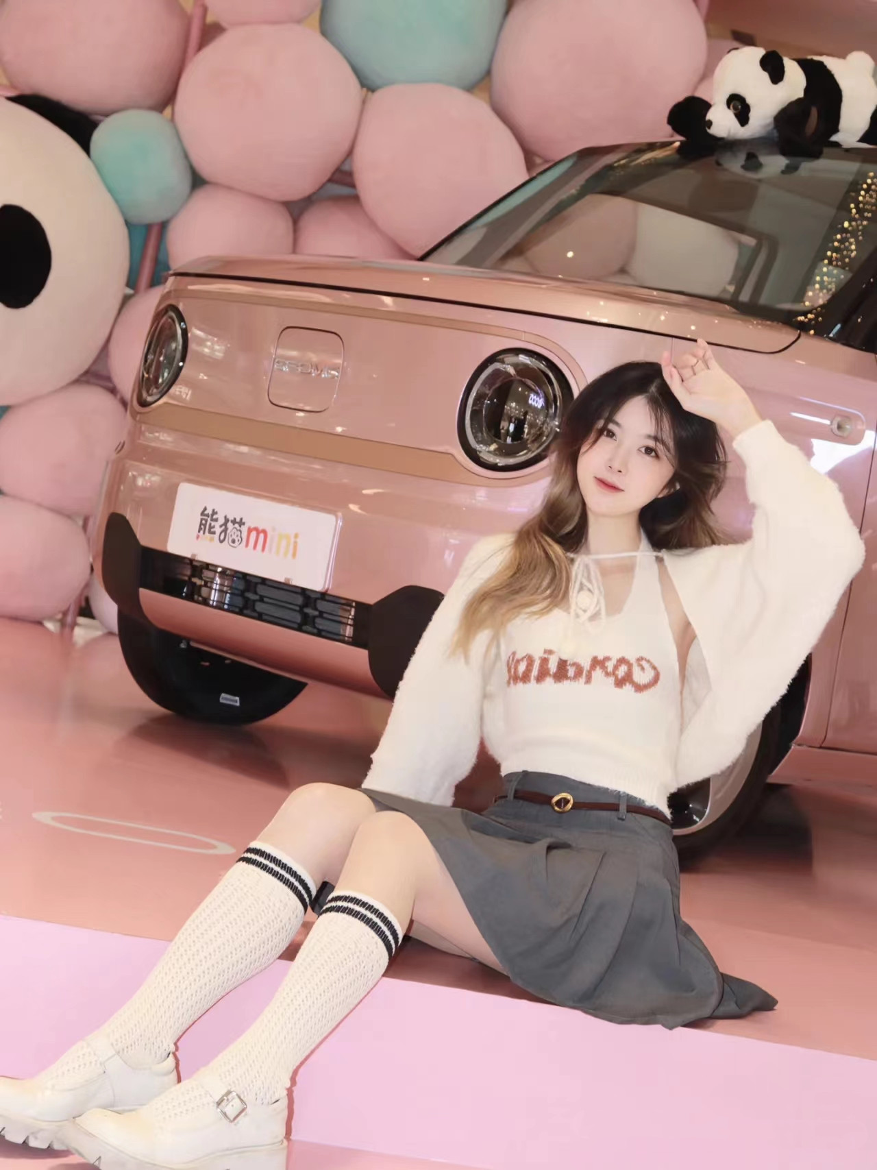GEELY Panda Mini 2 Speakers And 1 Camera Sport And Comfortable Two Driving Modes Choice Electric Car With Synchronous Motor