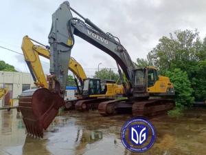 Quality Volvo EC380 38Ton Hydraulic Used Excavator In Excellent Condition Ready For Sale wholesale