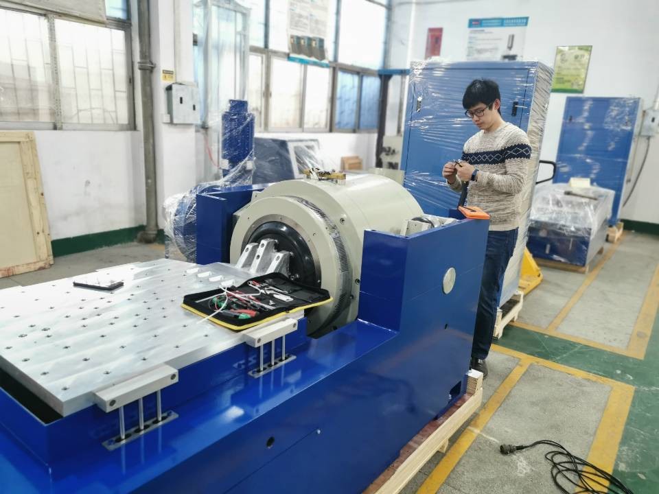 40KN Electrodynamic Vibration Test Bench With Big Moving Coil
