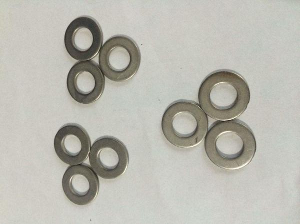 Carbon Steel Material Flat Metal Washers Hot Dip Galvanizing M10 White Zinc