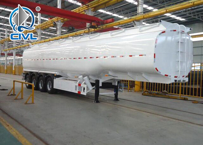 12 Tires SINOTRUK 3 Axles Fuel Semi Trailer Truck Tri - Axle Tank Capacity 40 - 60 CBM