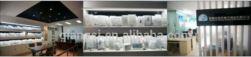 White cotton hot/cold disposable towel