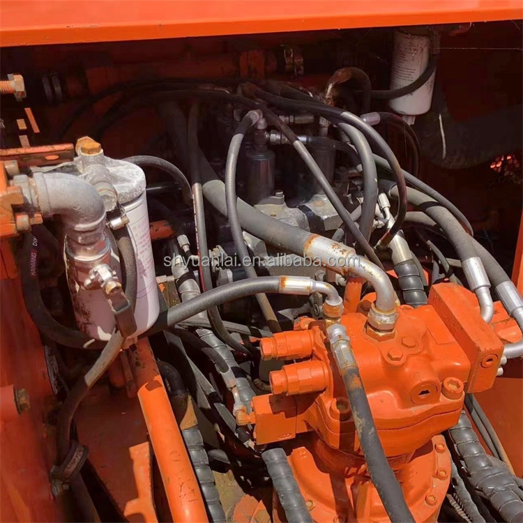 Affordable Second Hand DOOSAN DH220LC-7 Excavator for Crushing Used Hand Excavators