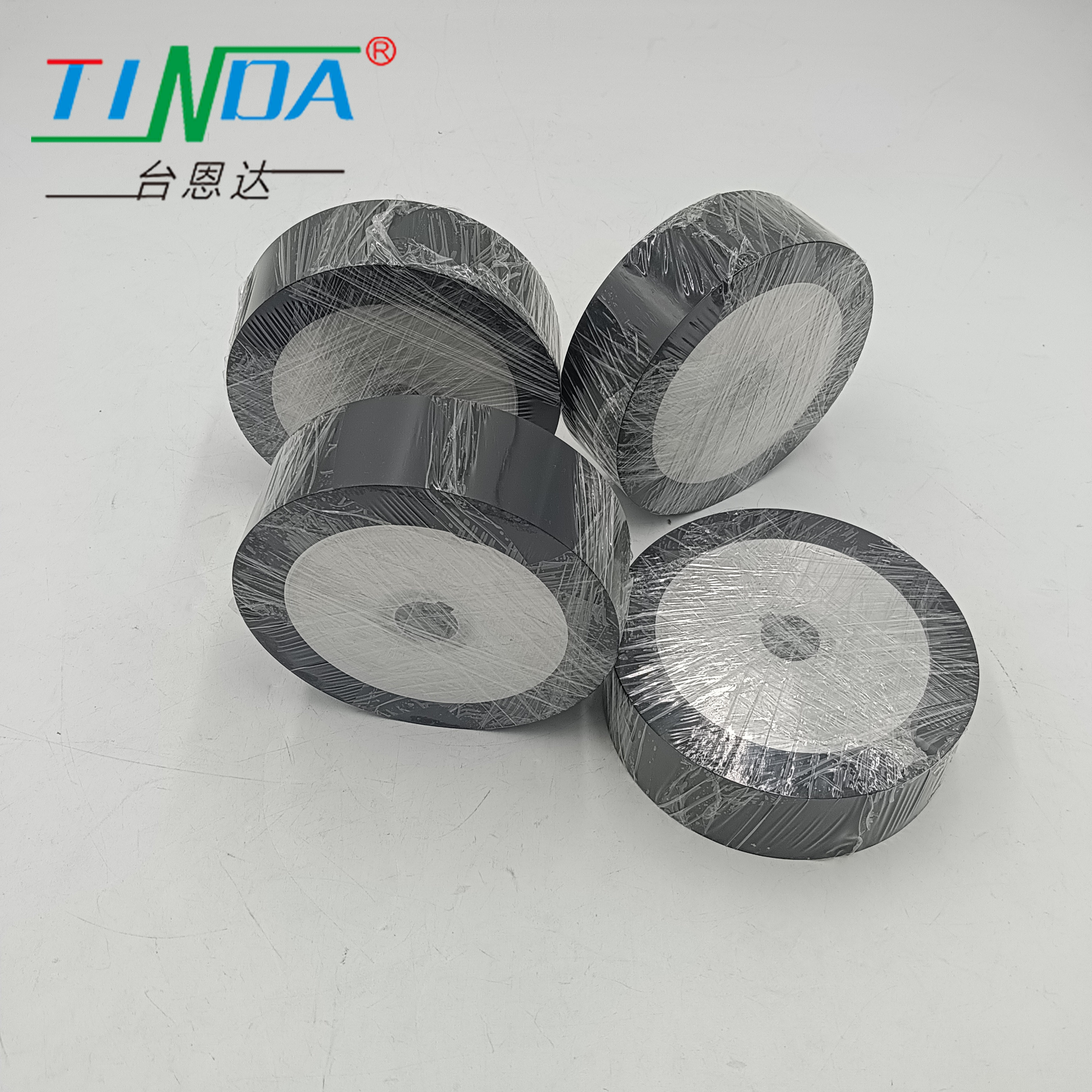 Food Grade Rubber Roller Wheel For Sausage Packing Machine