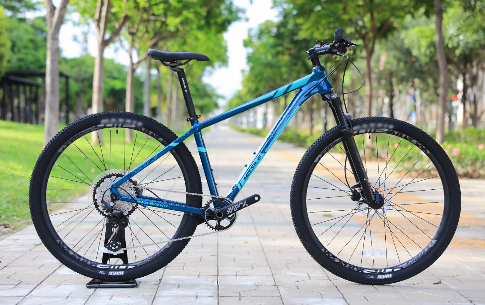 SMN M6000 30-Speed 27.5 Inch Fat Tire Electric Mountain Bike with Derailleur Lever