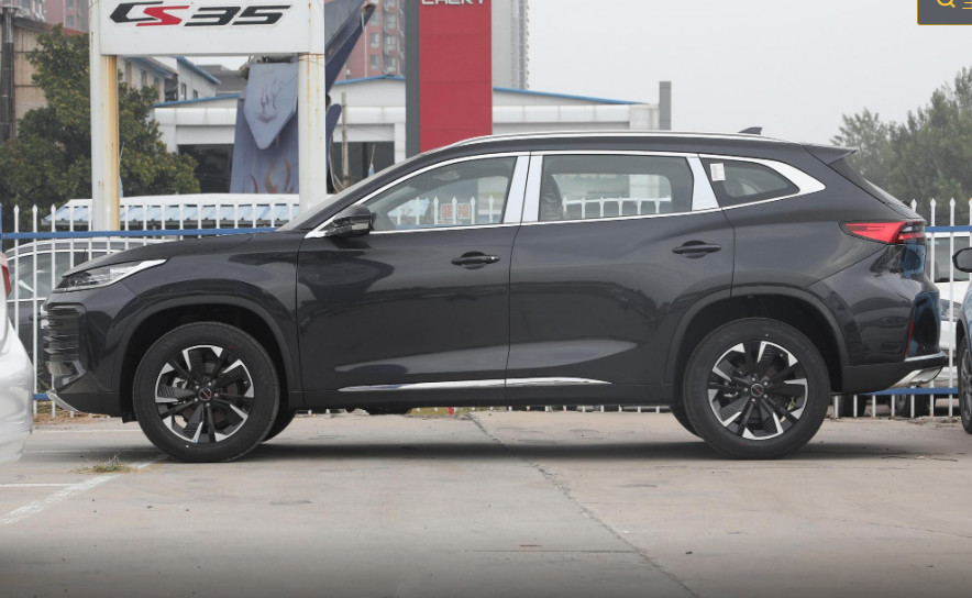 Exeed lingyun (TXL) 2023 300T 2WD xingxiang version Medium SUV 5 Seats New Cars