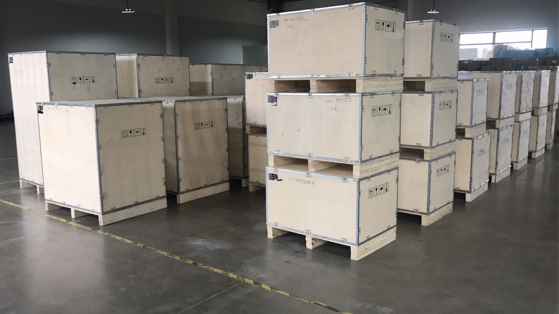 2000W Pulsed DK CW Fiber Laser Source With High Beam And Anti Reflection