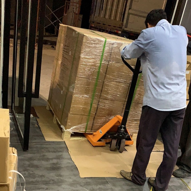package-img