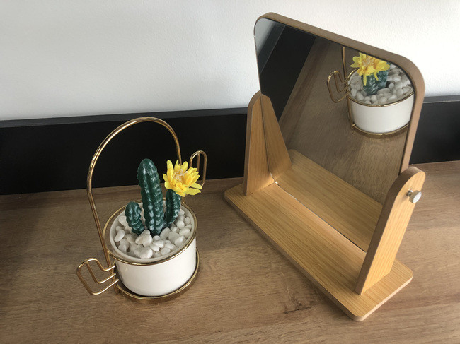 Rotatable Rectangular Cosmetic Table Mirror Beech Wooden Desktop Mirror 9 X 24cm