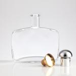 750ml Glass Bottle for Beverage Base Material Glass Industrial Whiskey Vodka Gin