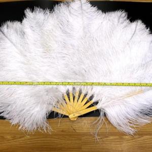 Quality 50-55 Cm Party Decoration Ostrich Feather Hand Fan White Purple Hot Item Dyed wholesale
