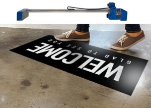 Quality Auto Surface Tracing 2400mm Flatbed Uv Digital Printer Epson Printheads wholesale