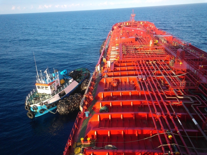ISO 9001 Marine Yokohama Fenders For STD STS Ships and Boats 3