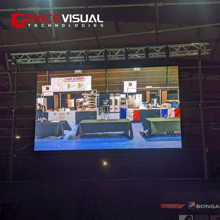 Energy-Efficient IRC LED Display – 1.9mm/2.6mm/2.9mm Pitch Options, 600Nits Brightness, 160x160px Modules, CCC/RoHS Certified for Commercial Use