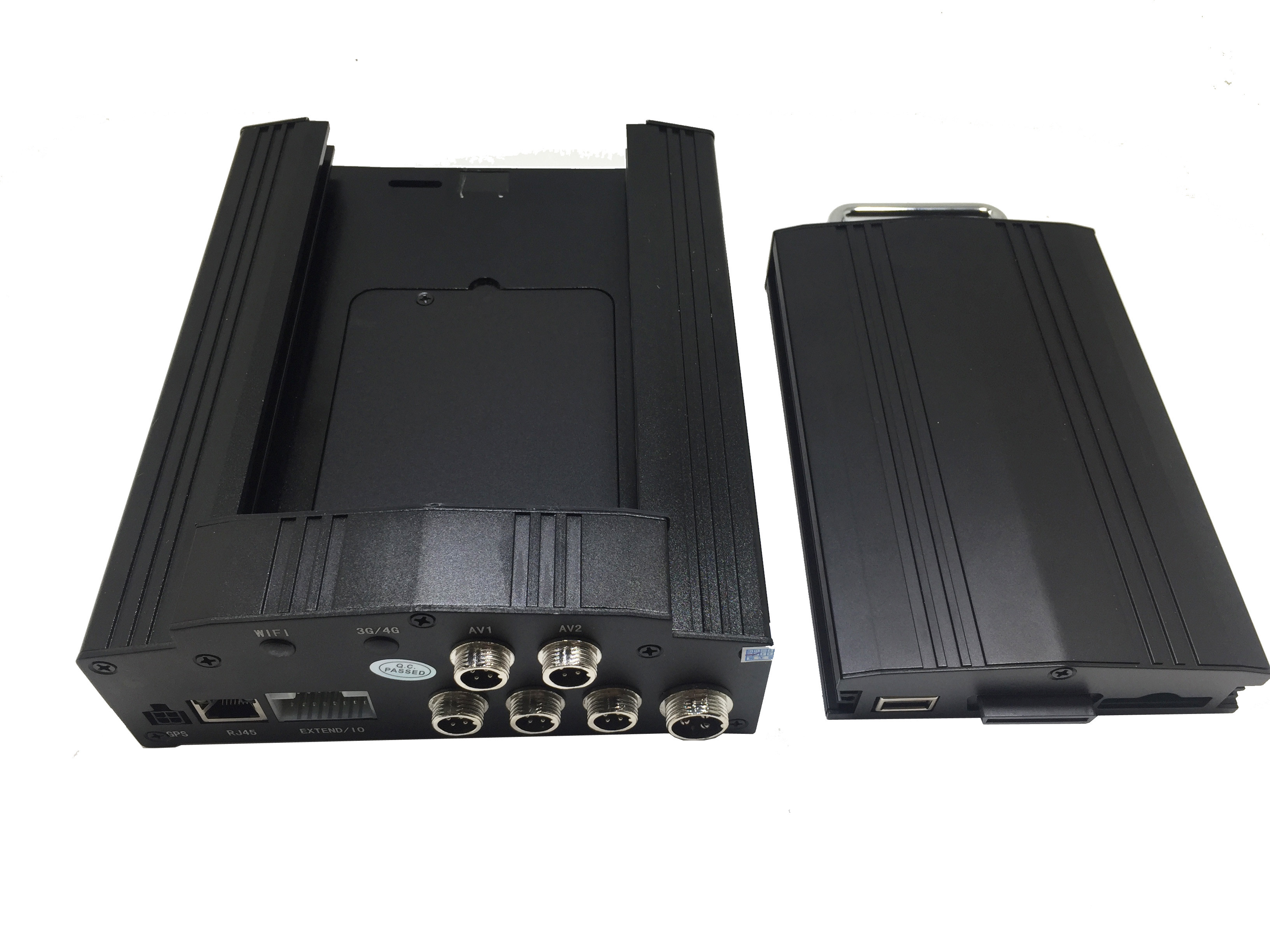 2.5 " Sata Hard Disk GPS Mobile DVR , 4 Channel Car Camera Recorder 2TB HDD