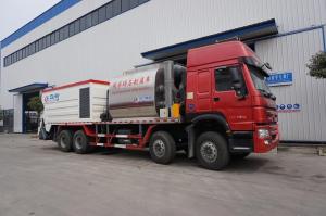 Quality Intelligent Asphalt Road Tanks Trucks And Trailers HOWO 8 X 4 Synchronous Chip Sealer Truck wholesale