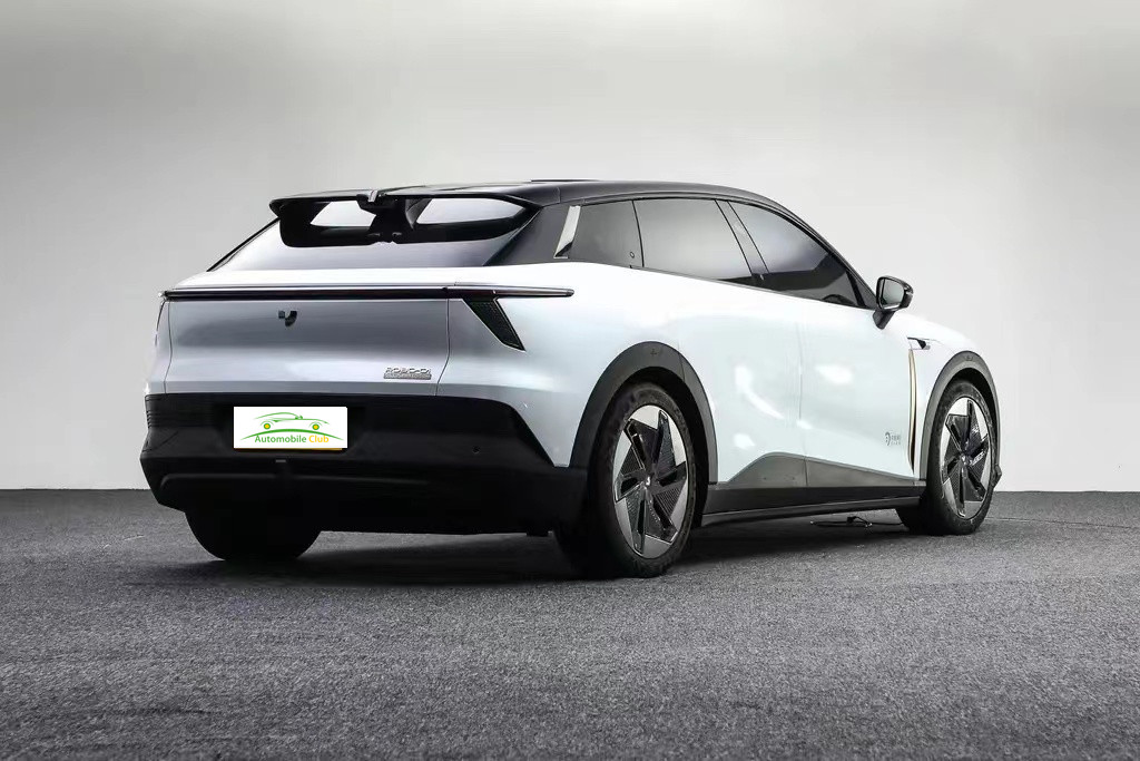 Long Crusing Range 600km Pure Electric 544 Horsepower Dual Motor Four-wheel Drive 5 Door 5 Seats SUV Car Pixel-J ROBO-01