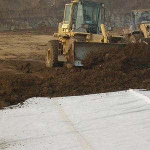 Quality PET Polyester Long Fibers Nonwoven Needle Punched Polyester Geotextile Non-Woven Geotextile For Road Covering wholesale