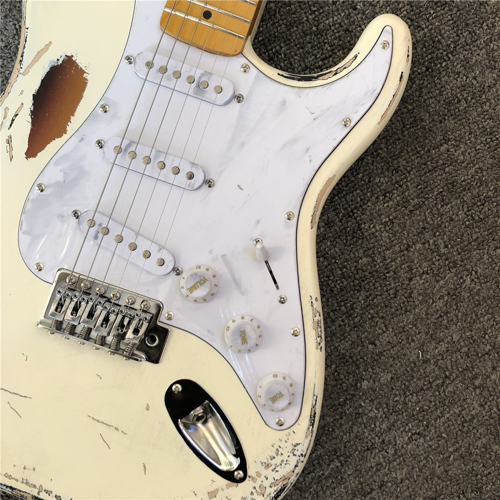 Custom handmade old SRV 100% handmade Milky white old polychromatic old electric guitar support drop shipping