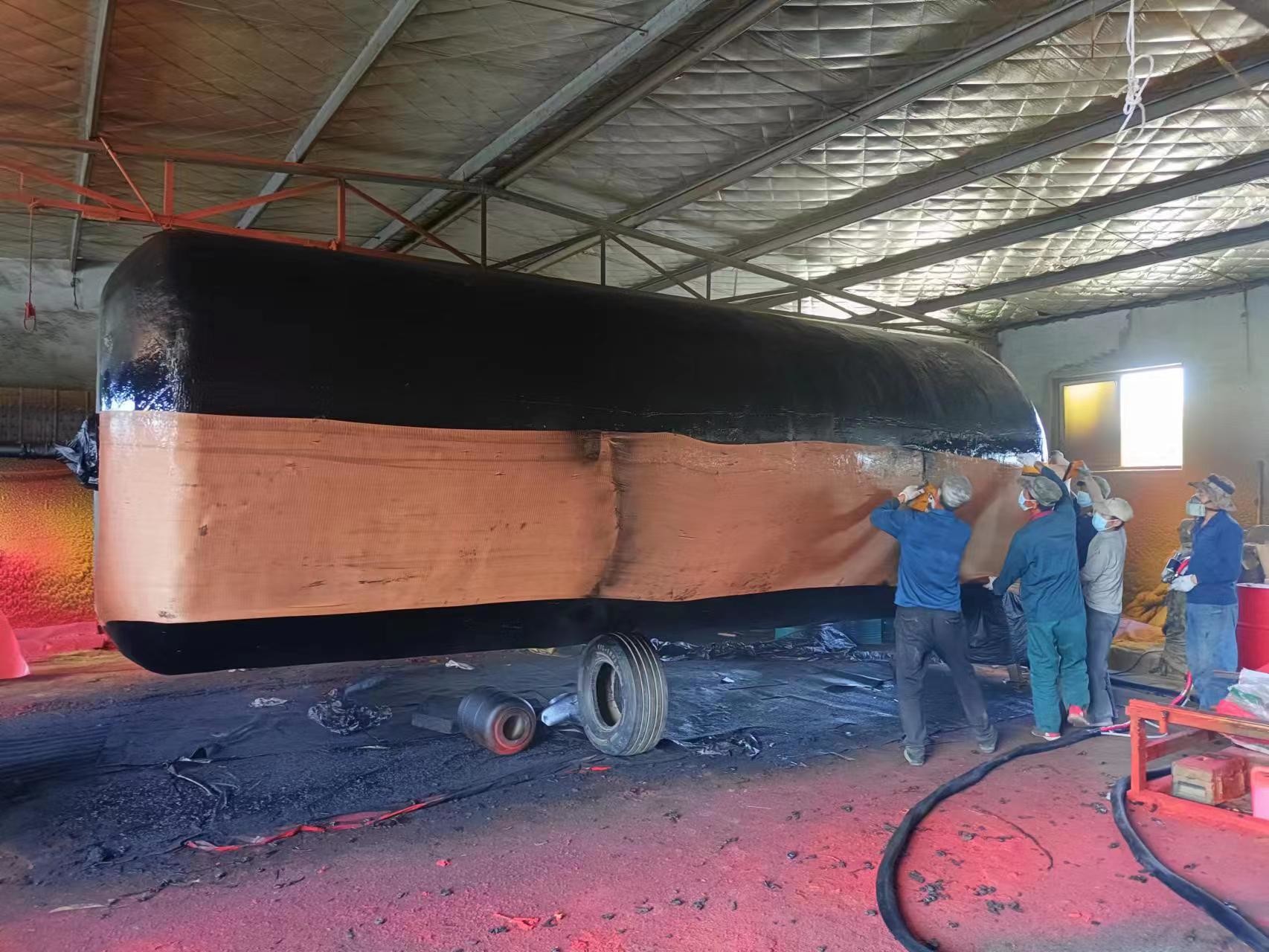 2.3*6.2m Un-Sinkable Foam Filled Fender With Chain Net & 70kg/M³ Foam Density