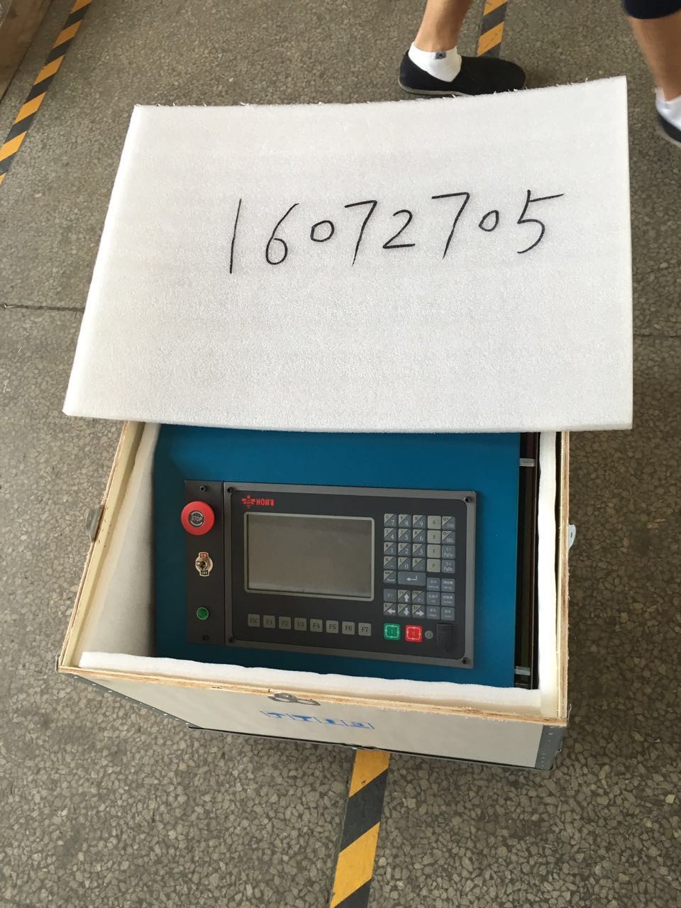 High quality hobby automatic plasma sheet metal letter CNC cutting machine portable metal pipe mini plasma/flame cutter