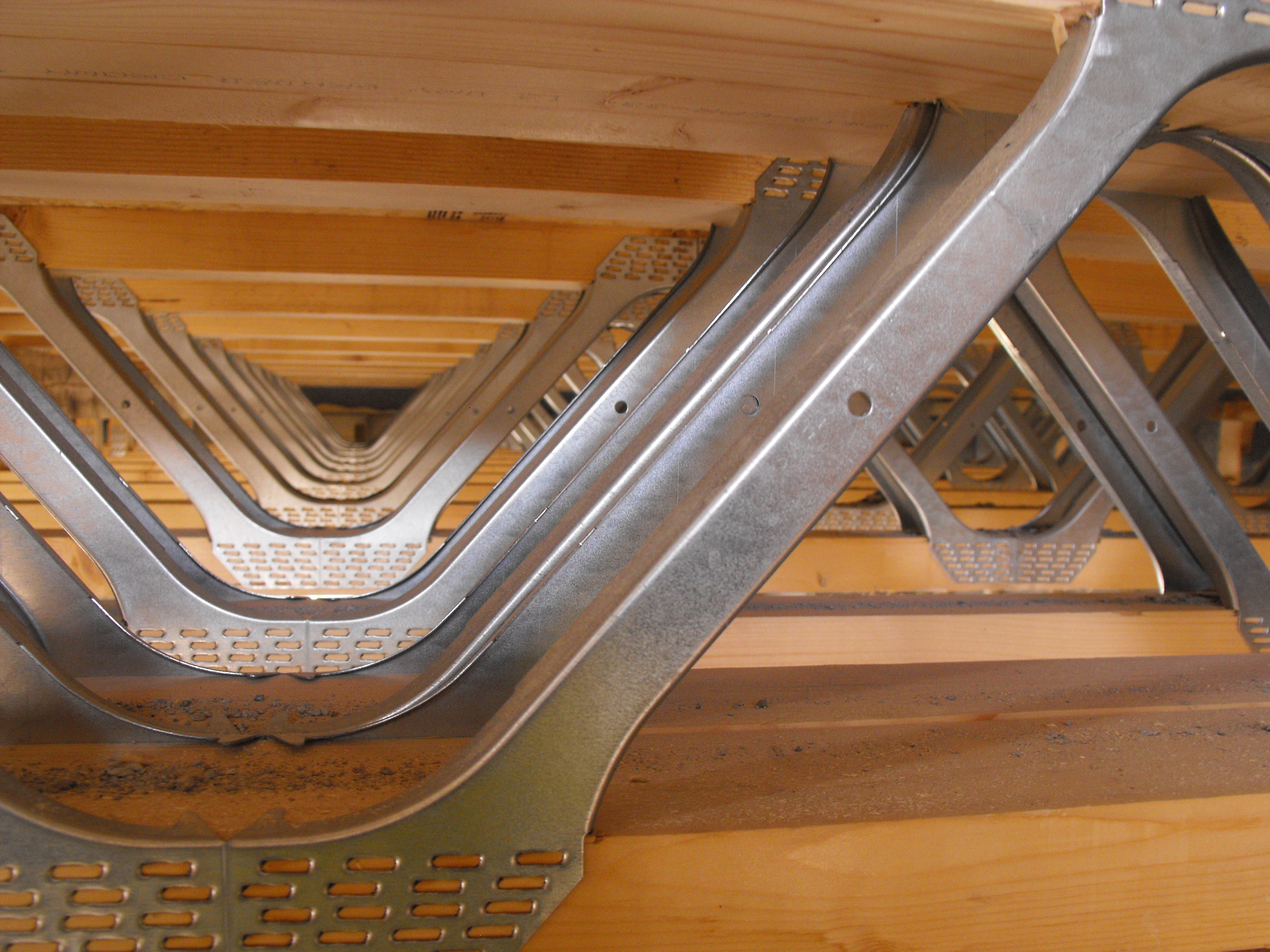 RoHs Certified Timber Joist Truss Lumber Floor Steel Roof Truss Galvanized Steel Channel