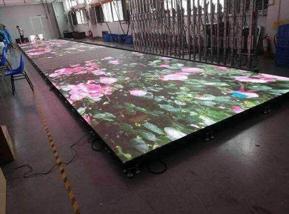 Stage Display P4.81 High Strength LED Dance Floor Panels 500mmx1000mm IP54