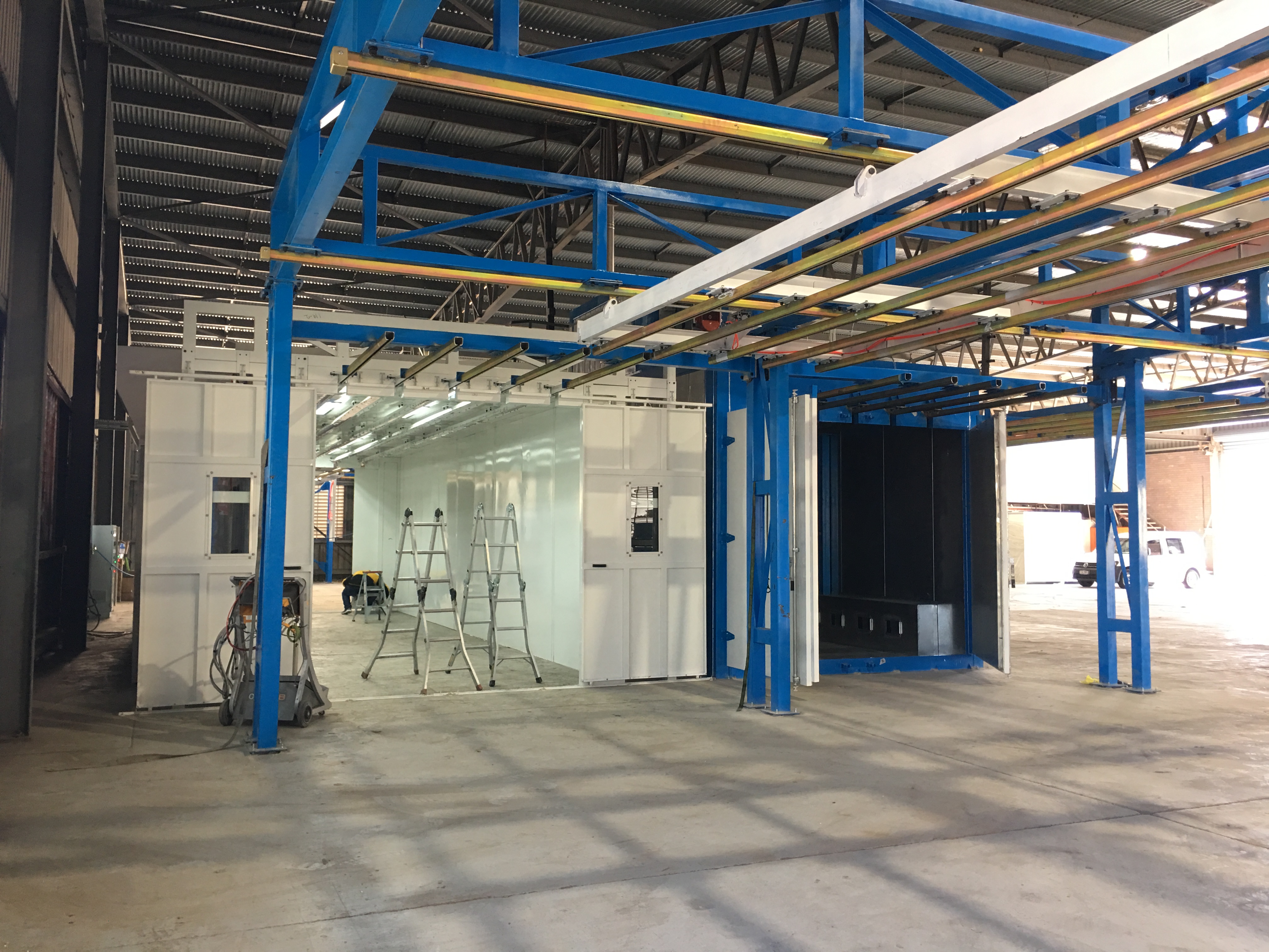 ISO 9001 Electrostatic Automated Powder Coating Line Gas Diesel Heating