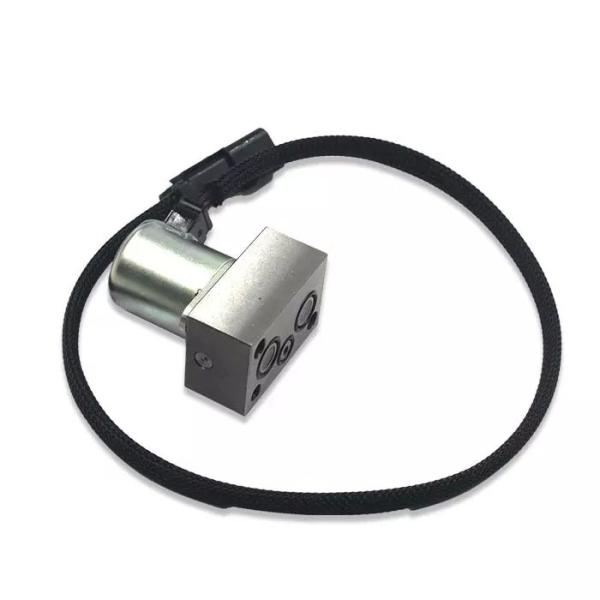 Temperature-Low 24V Solenoid Valve for Komatsu PC200-7 Weichai Deutz Excavator