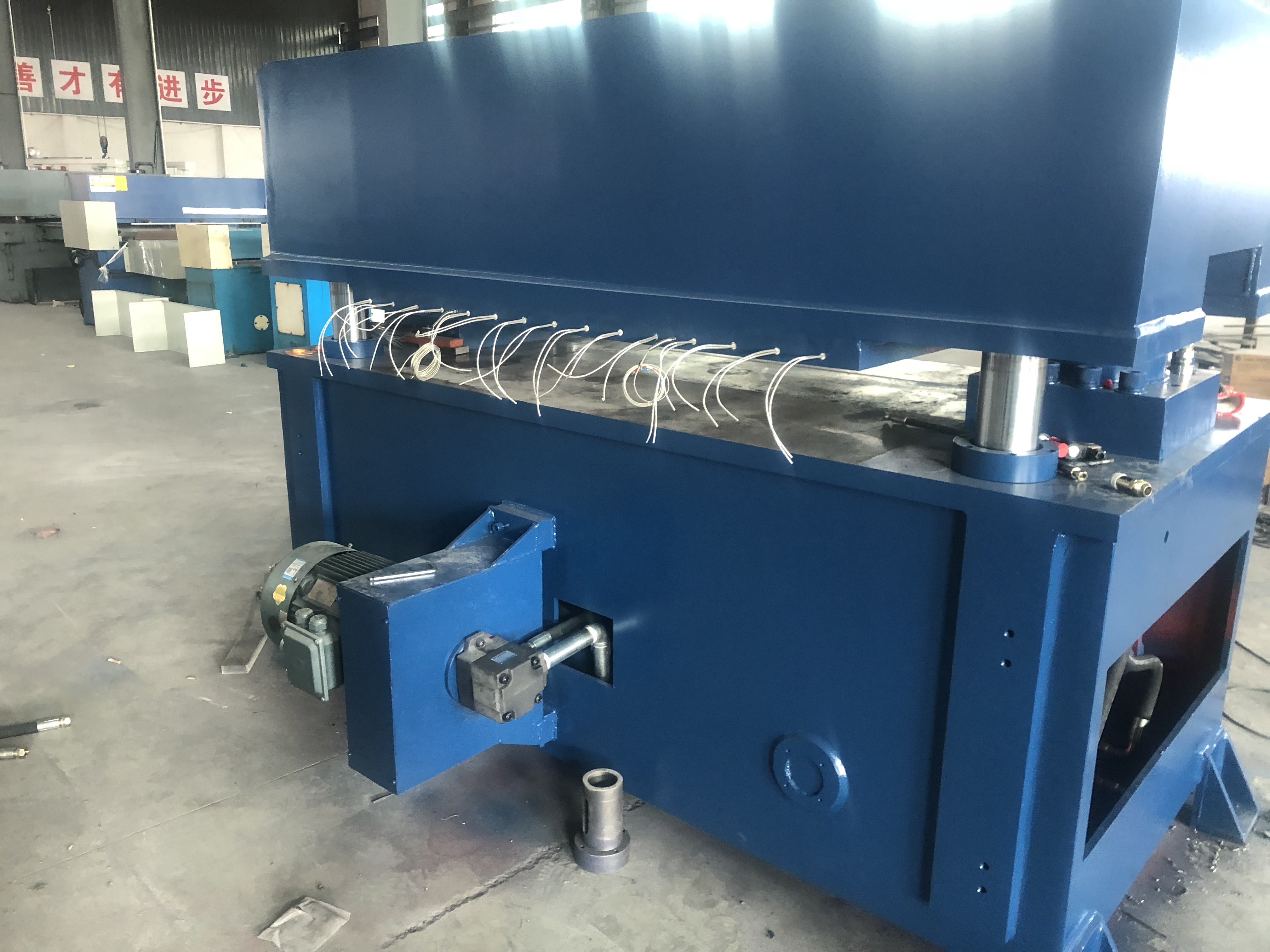 Online Support After Service Packing Foam Kitchen Washer Sponge Hydraulic Die Cutting Punching Machine