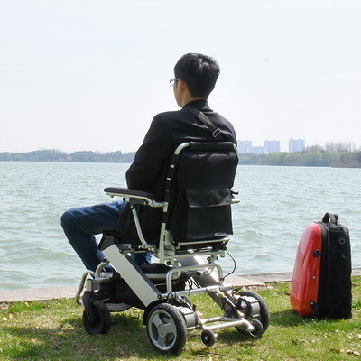 6km/h Handicapped Folding Lightweight Portable Wheelchair