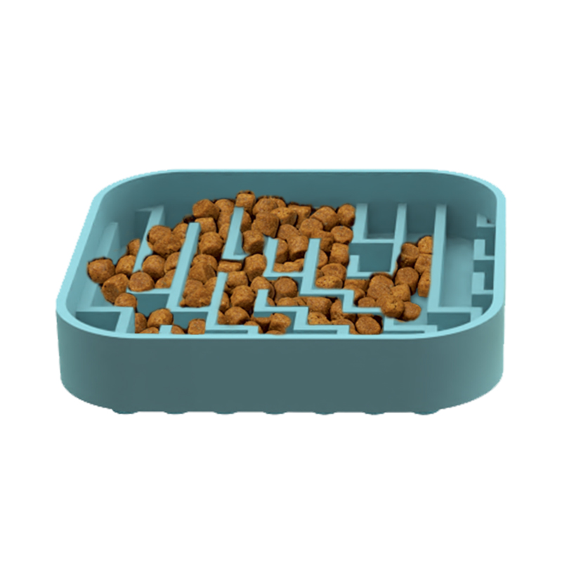 Wholesale Custom Food Grade Silicone Bowl Dog Pet Slow Feeder Bowl Christmas Theme Pet Food Bowl Pet Lick Mat