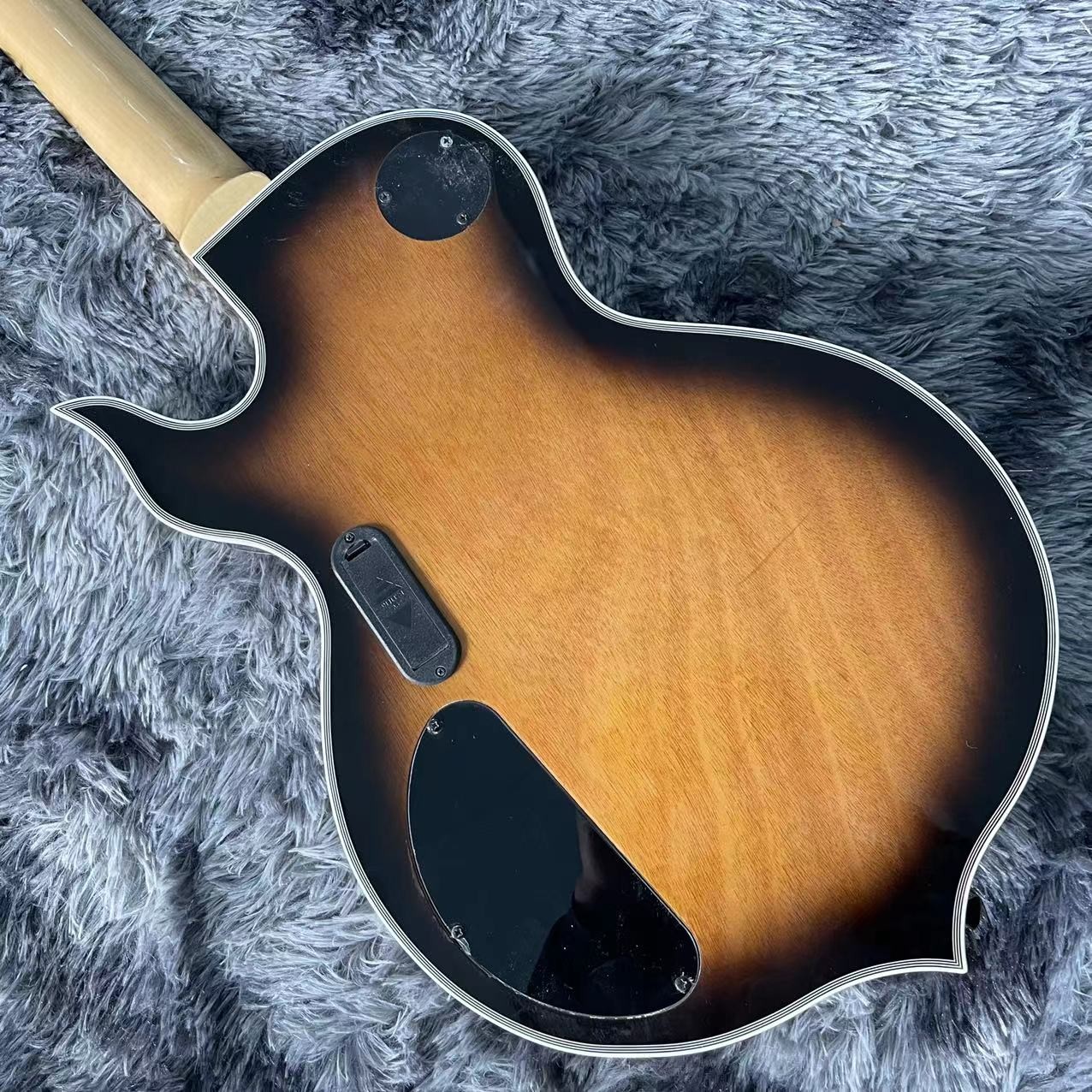 Custom Grand Guitars Wylde Audio Odin Grail Charcoal Burst Buzzsaw Electric Guitar Ebony Fingerboard Active Pickup