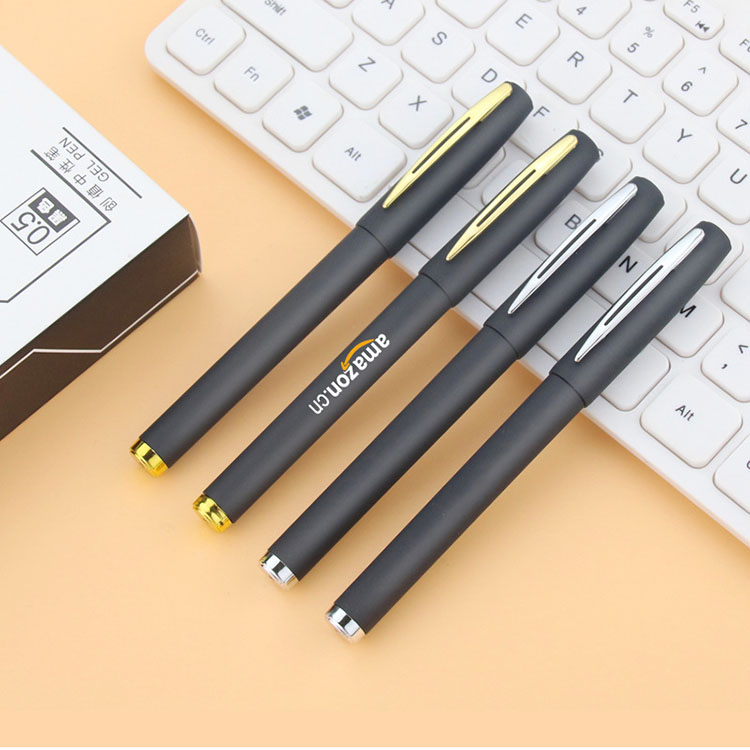Custom Logo Imprint Black Rubber Coated Plastic Gel Ink Pens for Stationery Promotion