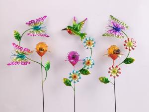 Quality Colorful Metal Plug In Solar Garden Ornament For Outdoor And Garden Decoration wholesale