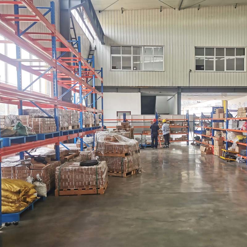 Pallet Racking Warehouse Storage Racks 1000kg/2000kg/3000kg Per Layer