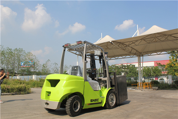 Snsc Diesel Forklift, China Brand New Forklift 3 Ton Price