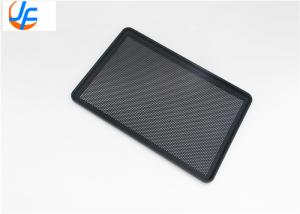 Quality RK Bakeware China Foodservice 44699 StayFlat Full Size 16 Gauge Wire in Rim Aluminum Perforated Baking Tray wholesale