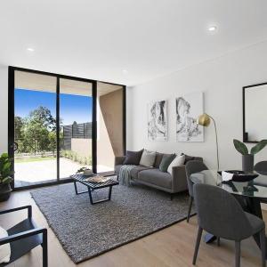 Quality Corrosion Resistance Residential Aluminum Sliding Glass Doors Polishing wholesale