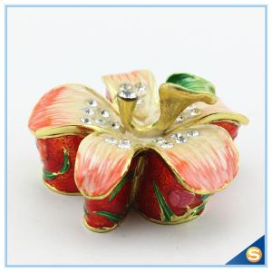 Quality Metal Material Beautiful Flower Shape Crystal Trinket Box SCJ564 wholesale