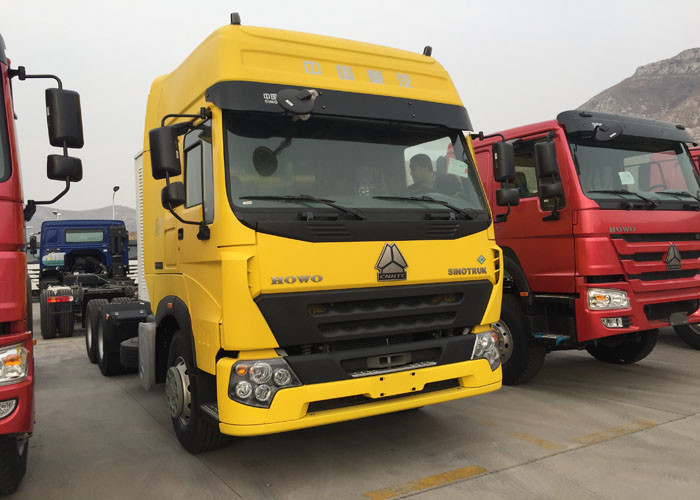 10 Wheels SINOTRUK HOWO Tractor Truck 6X4 371 HP ZZ4257S3241V Tractors And Trucks