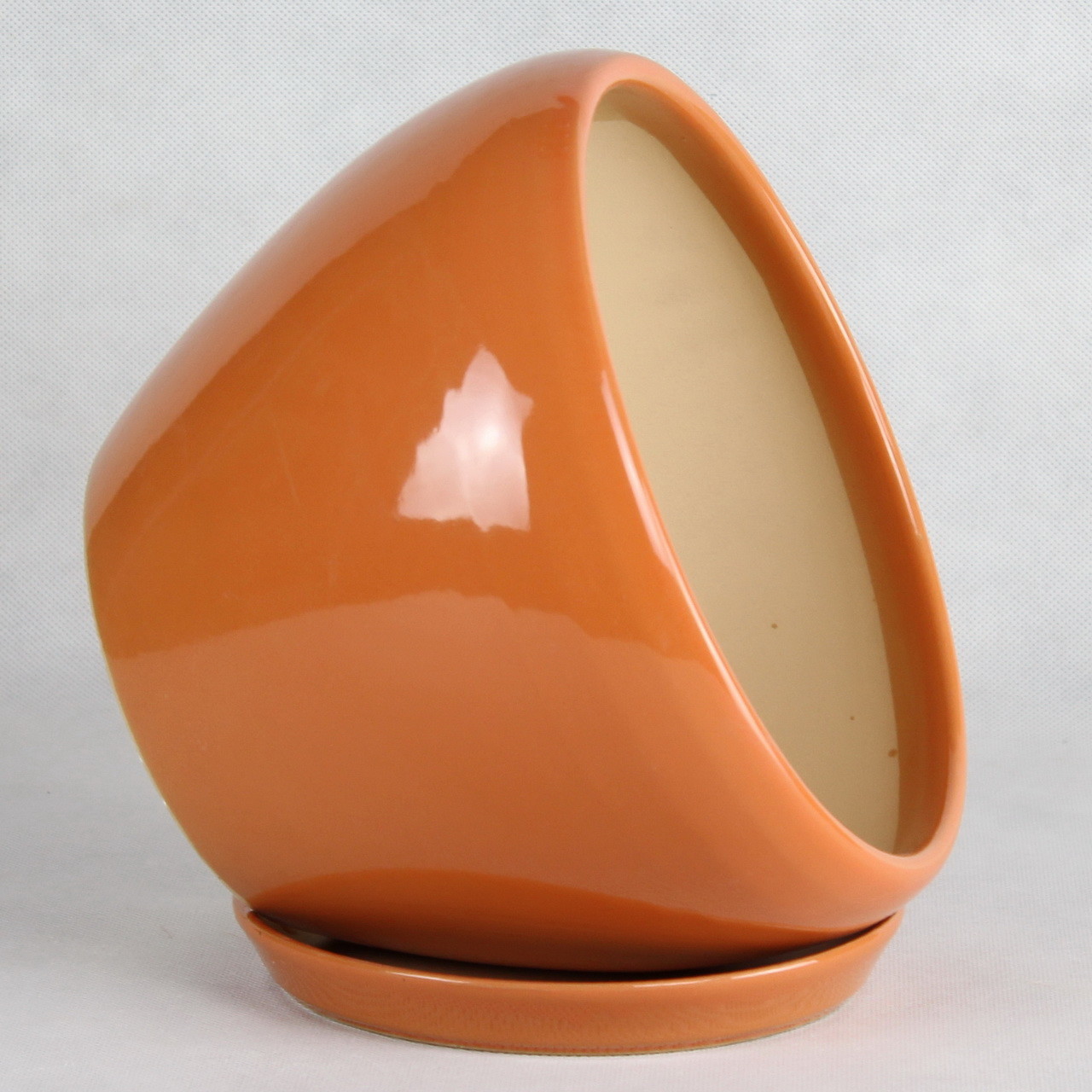 Stylish And Functional Ceramic Pots Perfect For Any Plant And Any Space