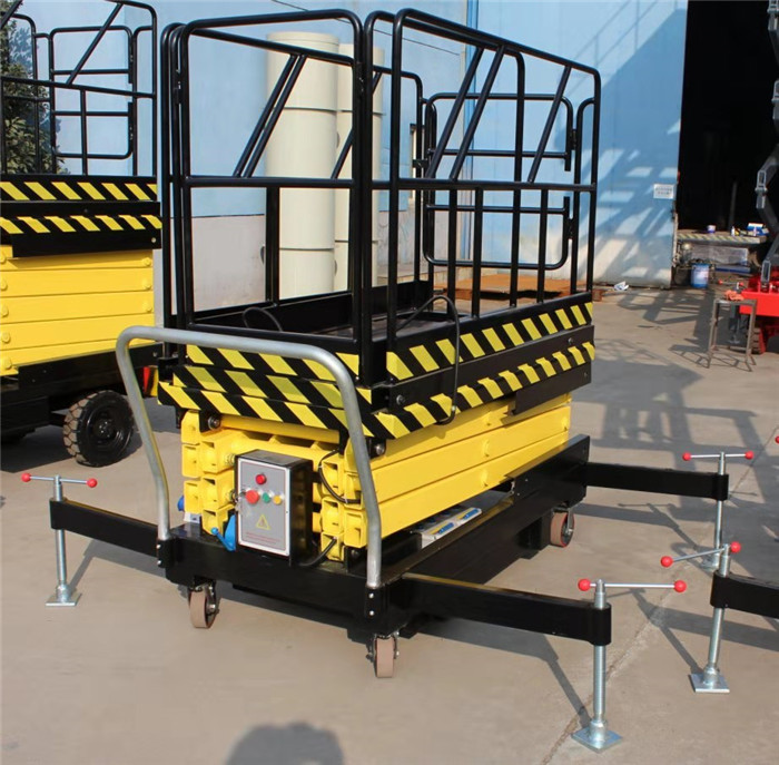 Mobile Aerial Work Platform 380v One Man Scissor Lift 500kg Load Ce Approval