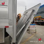 Howo 4X2 Freezer Box Truck 20t Small Refrigerated Truck