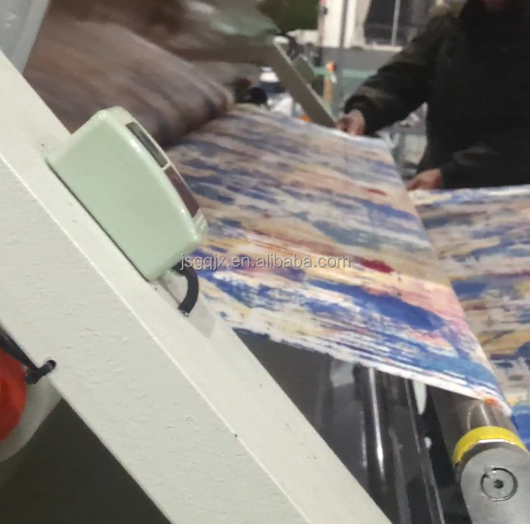 Automatic Sponge Laminated Carpet Embossing Machine with Cutting 2 in 1 Easy to Operate