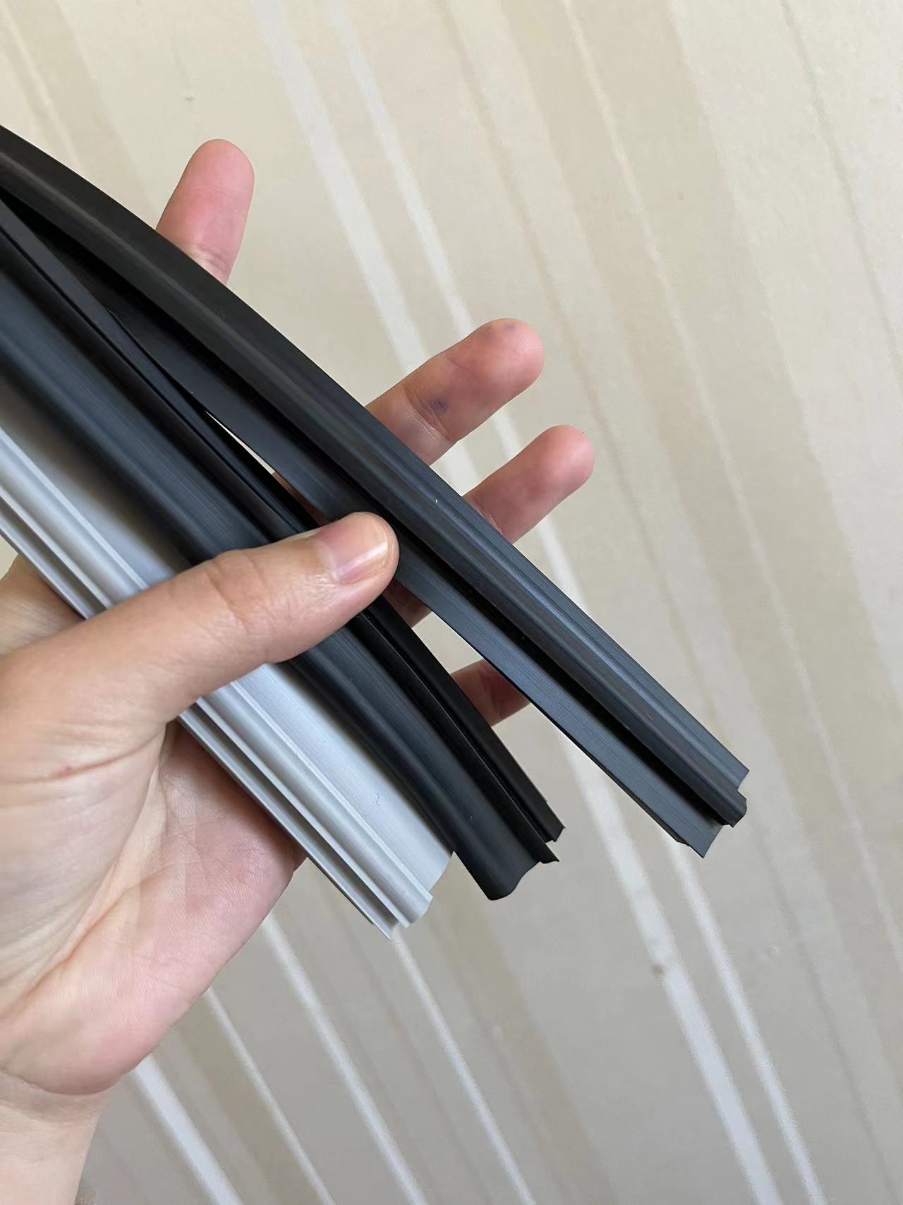Cutting Service PVC Magnetic Strip Refrigerator Door Gasket for Easy Replacement