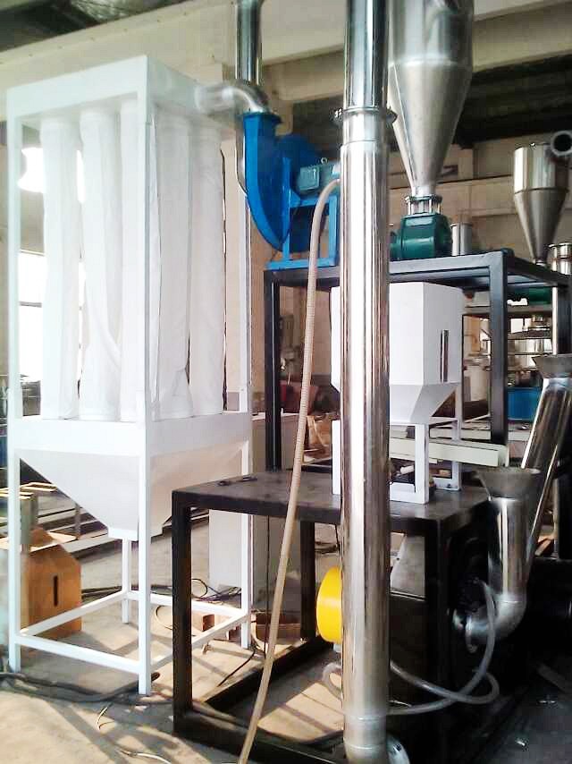 SKD11 Automatic Wood Sawdust Machine Double Cooling SKF Shaft Vibration